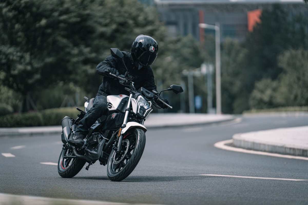 2026 Keeway RKS 125c — photo 3
