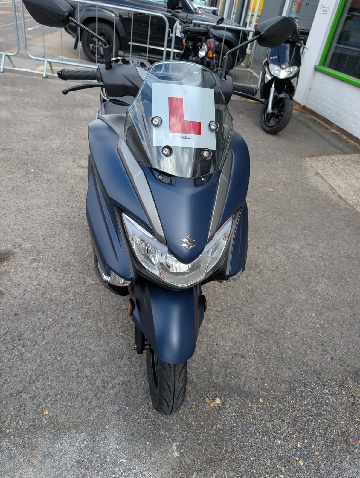 2026 Suzuki Burgman 125 EX Street — photo 1