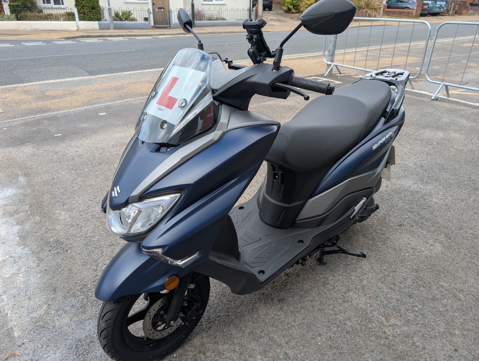 2026 Suzuki Burgman 125 EX Street — photo 4