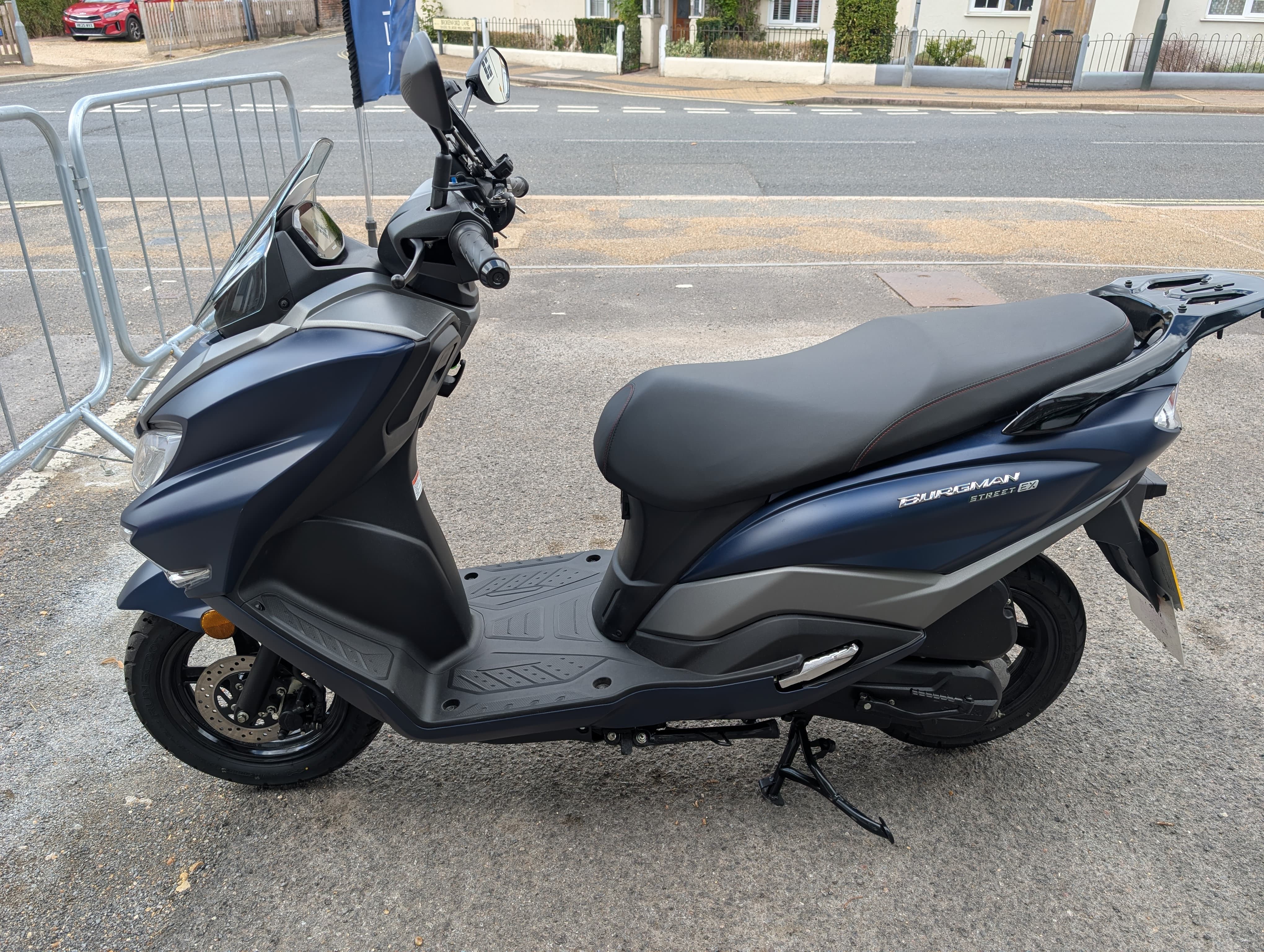 2026 Suzuki Burgman 125 EX Street — photo 5