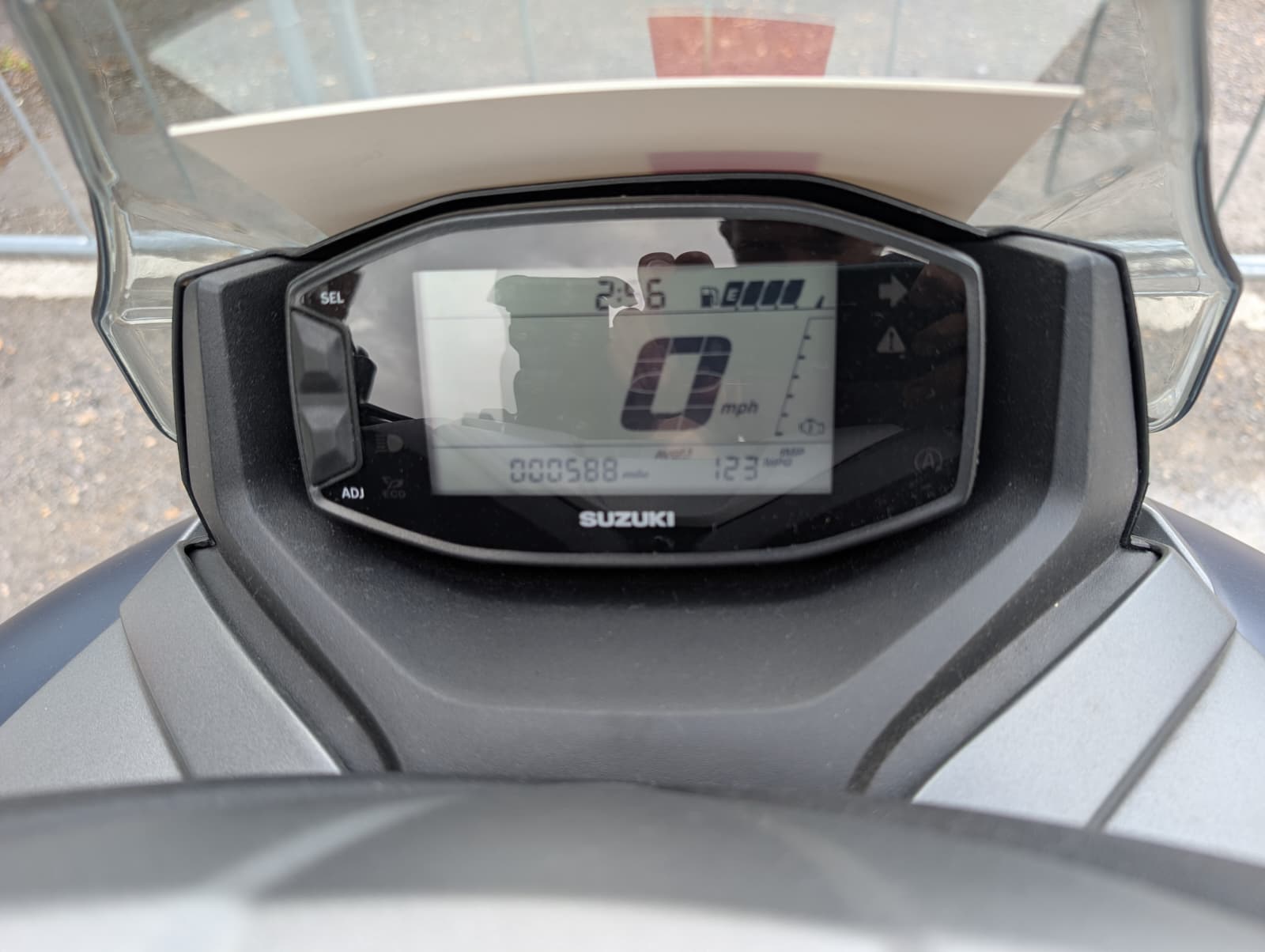 2026 Suzuki Burgman 125 EX Street — photo 8
